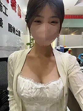 Snapshot of GouGou-111 chatting on 15, 6, 2026 GouGou-111 online show from 15, 6, 2026