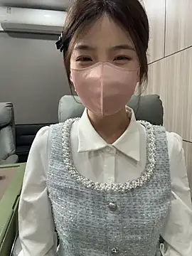 Snapshot of GouGou-111 chatting on 1, 5, 2026 GouGou-111 online show from 1, 5, 2026