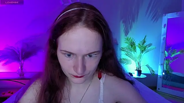 L1ittle kitty  online show from 22, 5, 2026