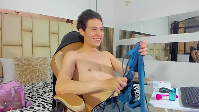 LIZandDante online show from 20, 3, 2025