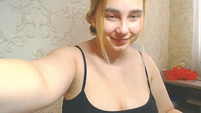 DolphinDreams online show from 29, 7, 2026