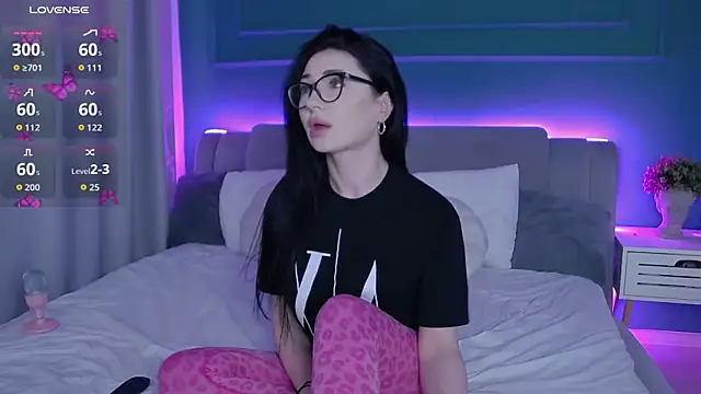 AllisonSky online show from 4, 4, 2026