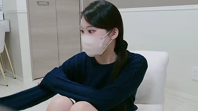 Snapshot of yuki_room chatting on 2, 4, 2026 yuki room online show from 2, 4, 2026