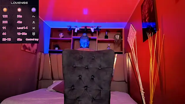 Lucy Williiams online show from 10, 11, 2025