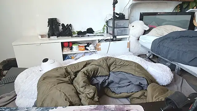 CeriseLapine online show from 3, 4, 2026