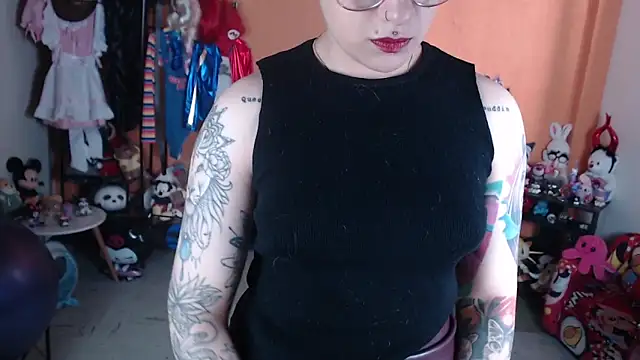 MissMiia2 online show from 14, 6, 2026