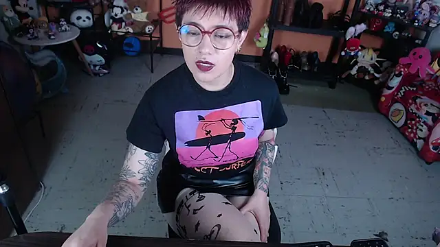 MissMiia2 online show from 12, 6, 2026