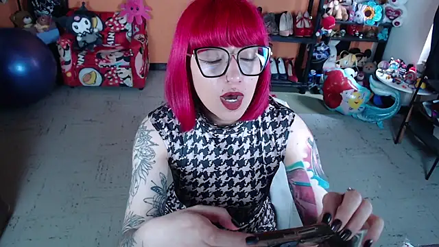 MissMiia2 online show from 28, 11, 2025