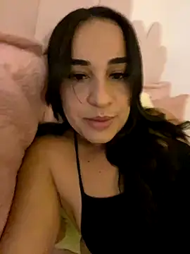 cleolimahot3 online show from 5, 11, 2025