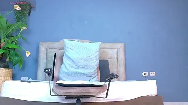 Iker bigdick online show from 13, 4, 2026