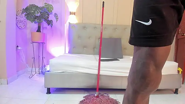 Iker bigdick online show from 25, 2, 2025