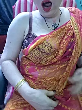 Snapshot of Raja_Ranii chatting on 21, 2, 2026 Raja Ranii online show from 21, 2, 2026