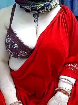 Snapshot of Raja_Ranii chatting on 10, 4, 2026 Raja Ranii online show from 10, 4, 2026