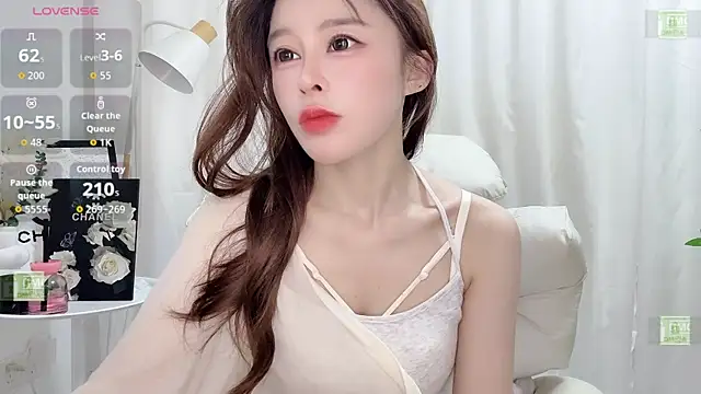 Carly 1 online show from 20, 7, 2026