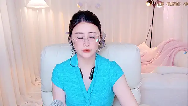 Snapshot of Daisy7_11 chatting on 10, 5, 2026 Daisy7 11 online show from 10, 5, 2026