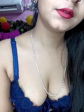 Diamond queeen online show from 21, 9, 2025