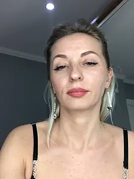 Snapshot of Diamond_Bunny_ chatting on 19, 3, 2025 Diamond Bunny online show from 19, 3, 2025