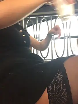 Diamond Bunny  online show from 8, 11, 2025