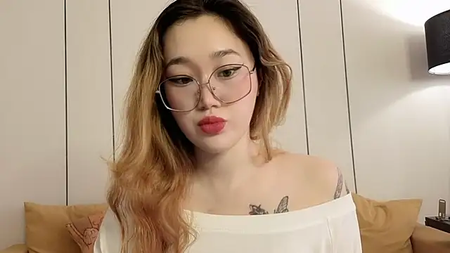 Jennatyan online show from 27, 3, 2026