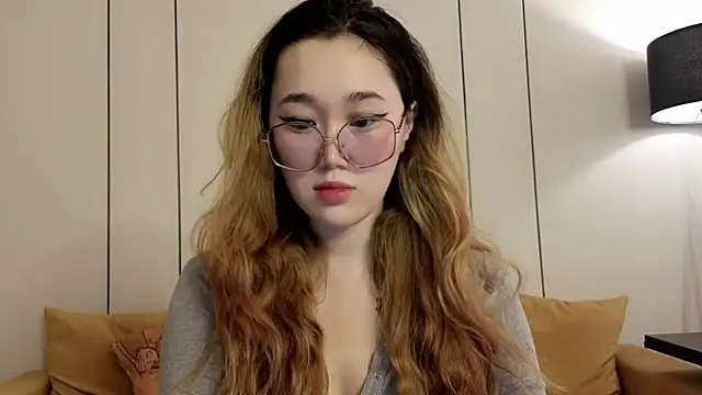 Jennatyan online show from 26, 3, 2026