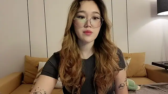 Jennatyan online show from 20, 3, 2026