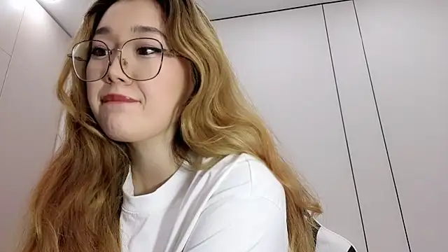 Jennatyan online show from 20, 12, 2025