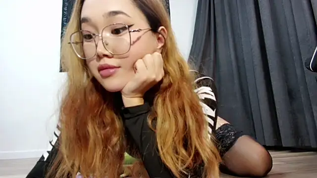 Jennatyan online show from 1, 11, 2025