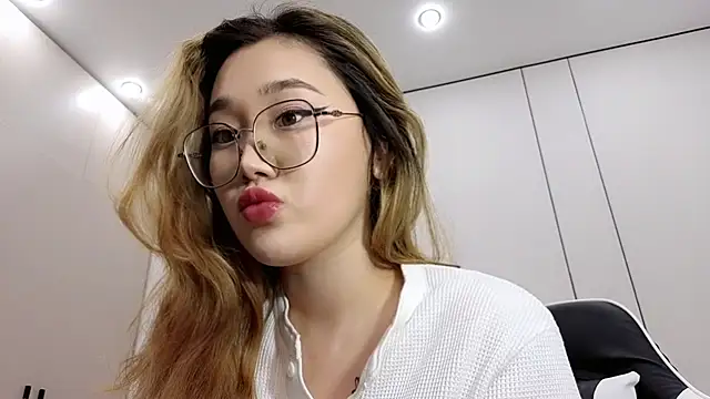 Jennatyan online show from 22, 12, 2025