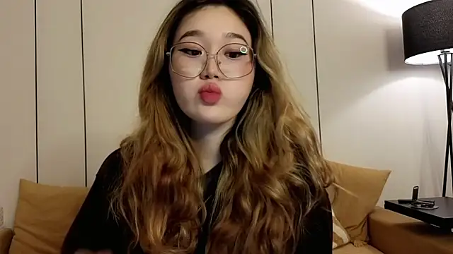 Jennatyan online show from 14, 3, 2026