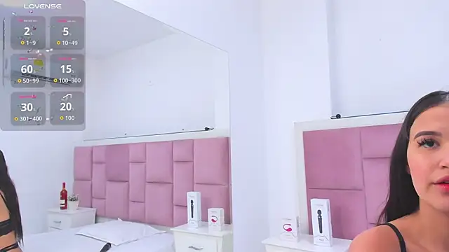 Snapshot of kaily_sweet1 chatting on 13, 10, 2025 kaily sweet1 online show from 13, 10, 2025