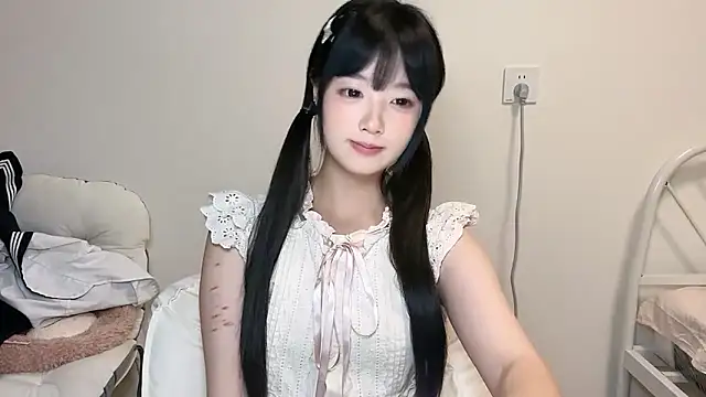 Snapshot of Fairy-06 chatting on 2, 12, 2024 Fairy-06 online show from 2, 12, 2024