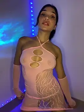 vane xx  online show from 4, 12, 2024