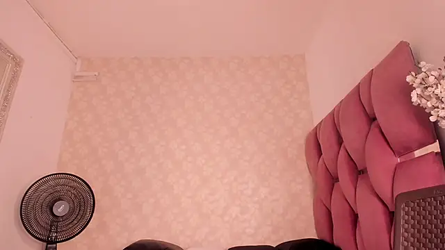 Zella Brown online show from 21, 1, 2025