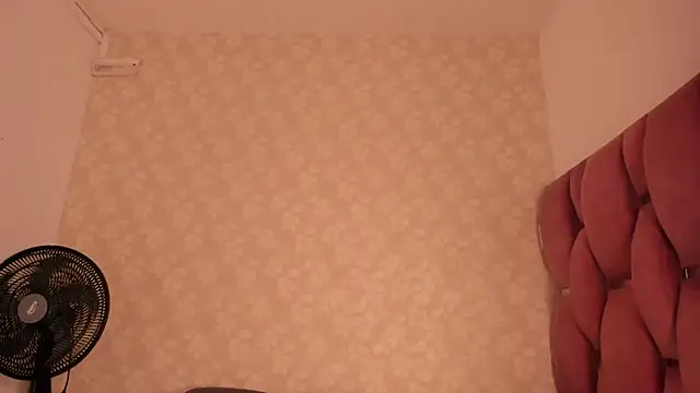 Zella Brown online show from 29, 12, 2024