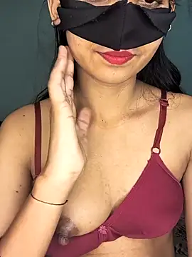 cute simmy0 online show from 2, 4, 2026