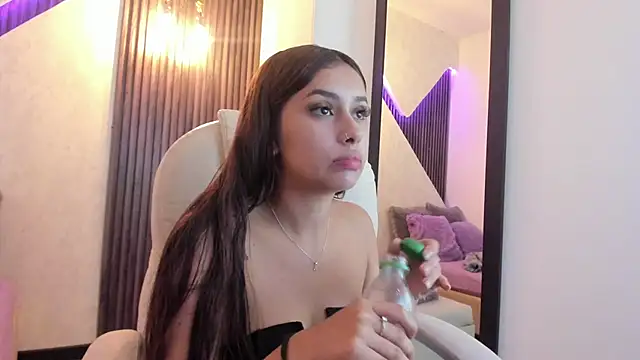 laurin clauz  online show from 27, 2, 2025