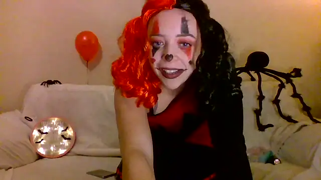 Snapshot of MissTerry69 chatting on 31, 10, 2025 MissTerry69 online show from 31, 10, 2025