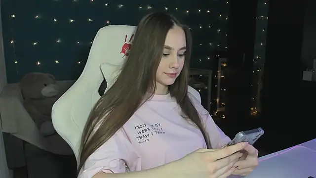 katie taylorr online show from 3, 12, 2024
