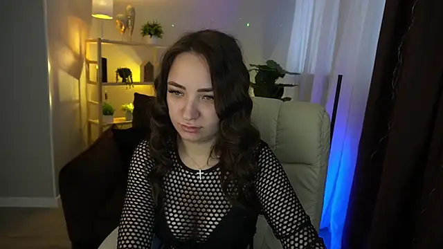 ElysLunar online show from 10, 1, 2025