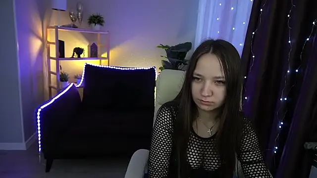 ElysLunar online show from 28, 1, 2025