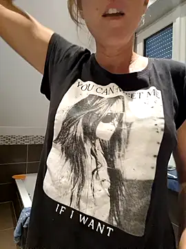 Snapshot of Hexe12346 chatting on 19, 9, 2025 Hexe12346 online show from 19, 9, 2025