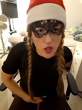 Hexe12346 online show from 21, 12, 2025