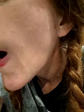 Hexe12346 online show from 8, 11, 2025