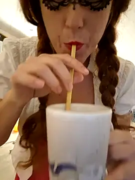 Hexe12346 online show from 9, 11, 2025