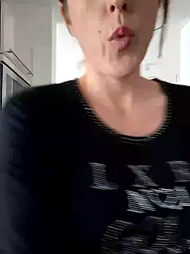 Snapshot of Hexe12346 chatting on 12, 3, 2025 Hexe12346 online show from 12, 3, 2025