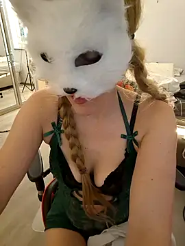 Hexe12346 online show from 6, 3, 2026