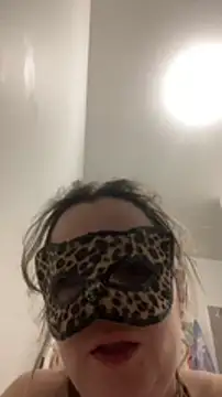 Lyannabuena69 online show from 9, 2, 2025