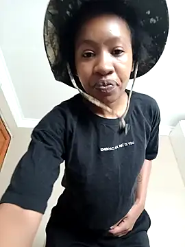 Snapshot of CocoSexyBabe chatting on 6, 2, 2025 CocoSexyBabe online show from 6, 2, 2025