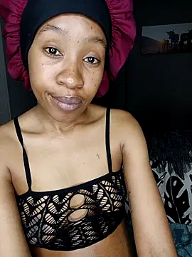 Snapshot of CocoSexyBabe chatting on 18, 9, 2025 CocoSexyBabe online show from 18, 9, 2025