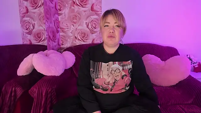 CurlyDreams online show from 5, 2, 2026